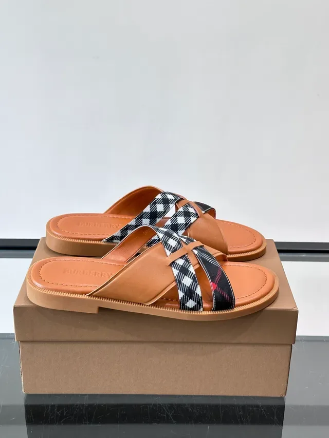 Burberry House Check Slide Multicolor Crisscross Strap Pattern Slippers 14