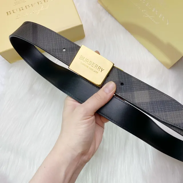 Burberry Knight কালো সোনালি মসৃণ আয়তক্ষরী বকল চামড়ার বেল্ট 2