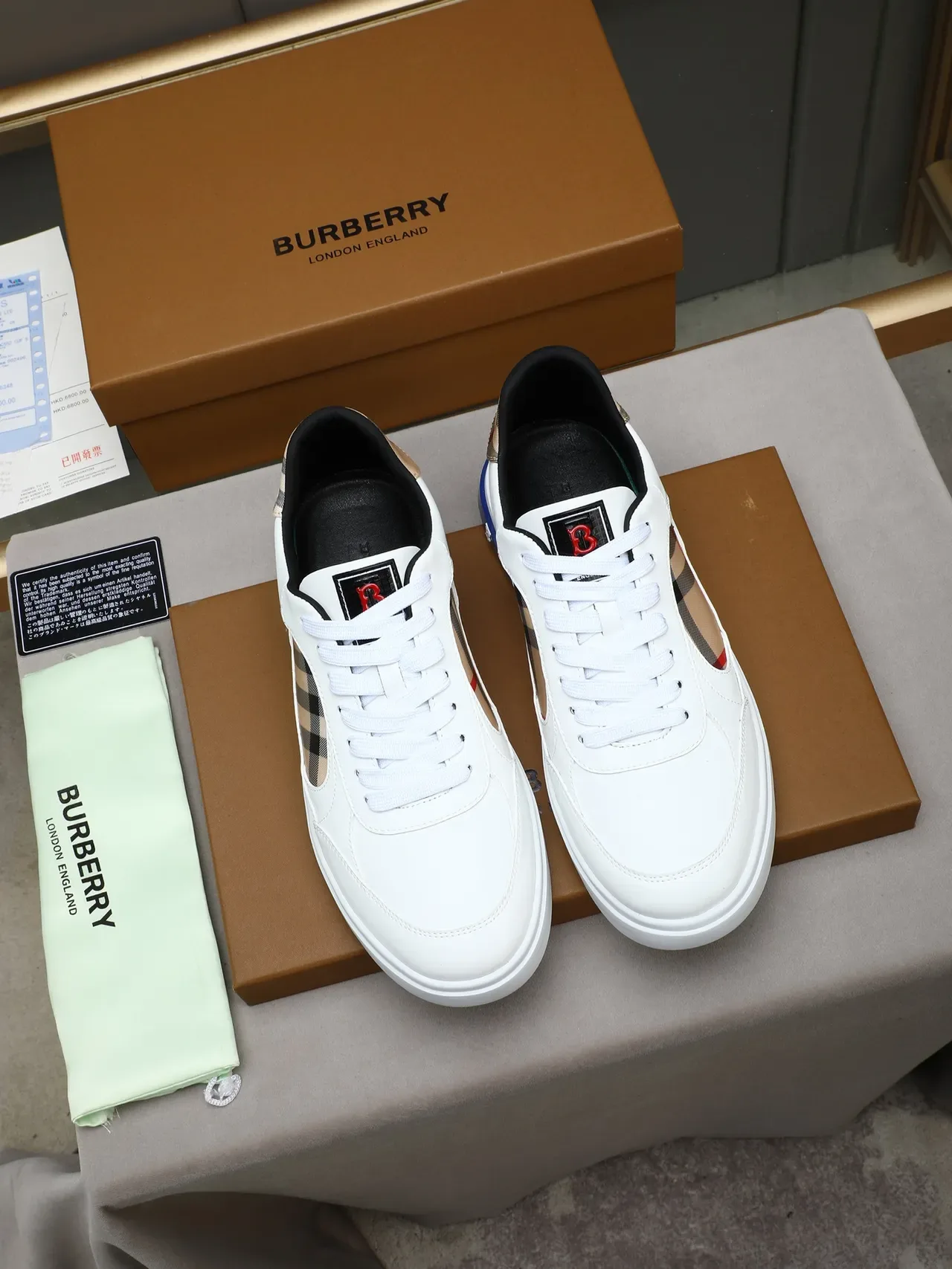 Burberry Knight Branco Azul Couro Superior Panel Iconico Check Tênis Lifestyle 2