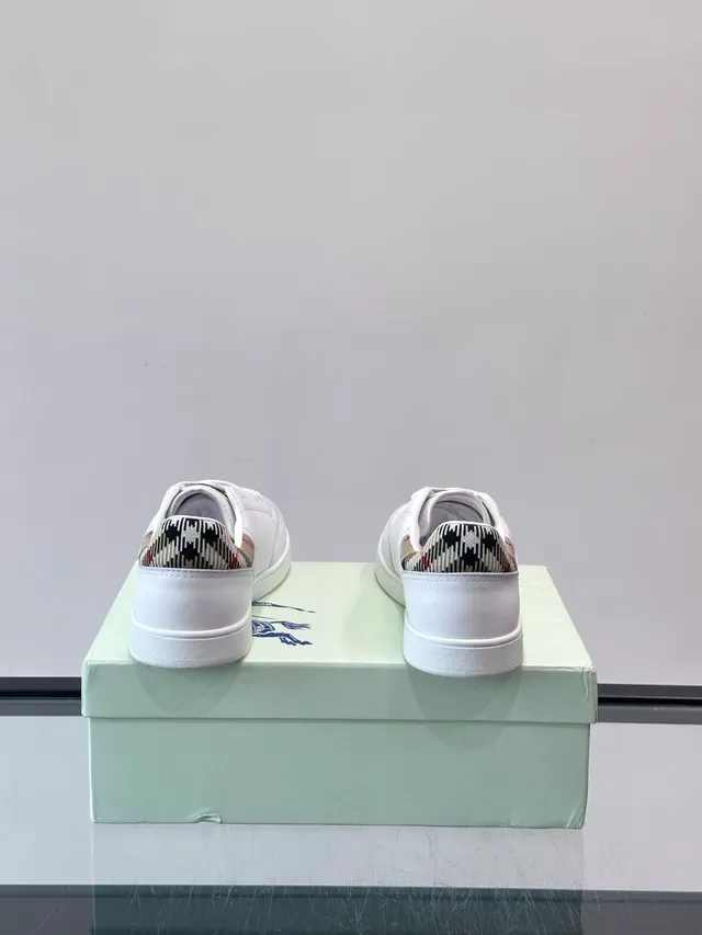 Burberry Knight White Leather Lifestyle Sneakers 3