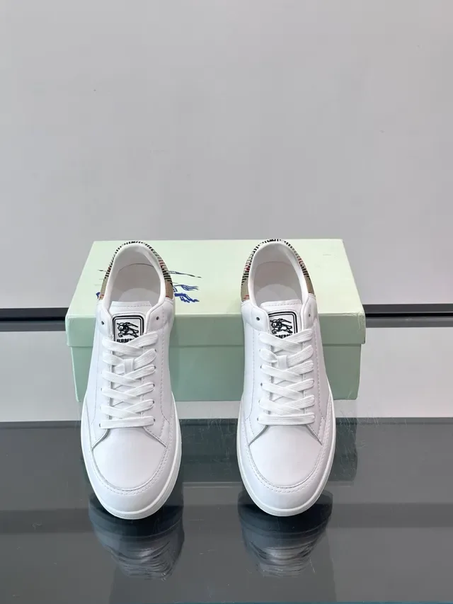 Burberry Knight White Leather Lifestyle Sneakers 4