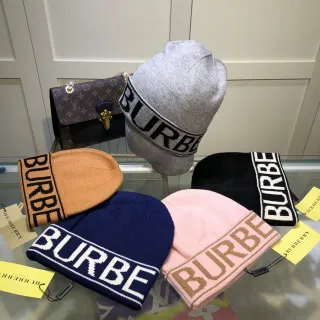 Burberry Logo-Band Knit Gray Black Cuff Beanie