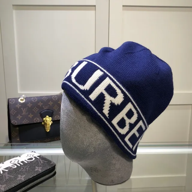 Burberry Logo-Band Knit Gray Black Cuff Beanie 9