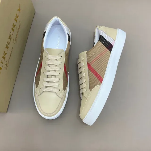 Burberry Lola Chaussures Lifestyle Silhouette Low-Top Beige Panneau Latéral Red House Check 9