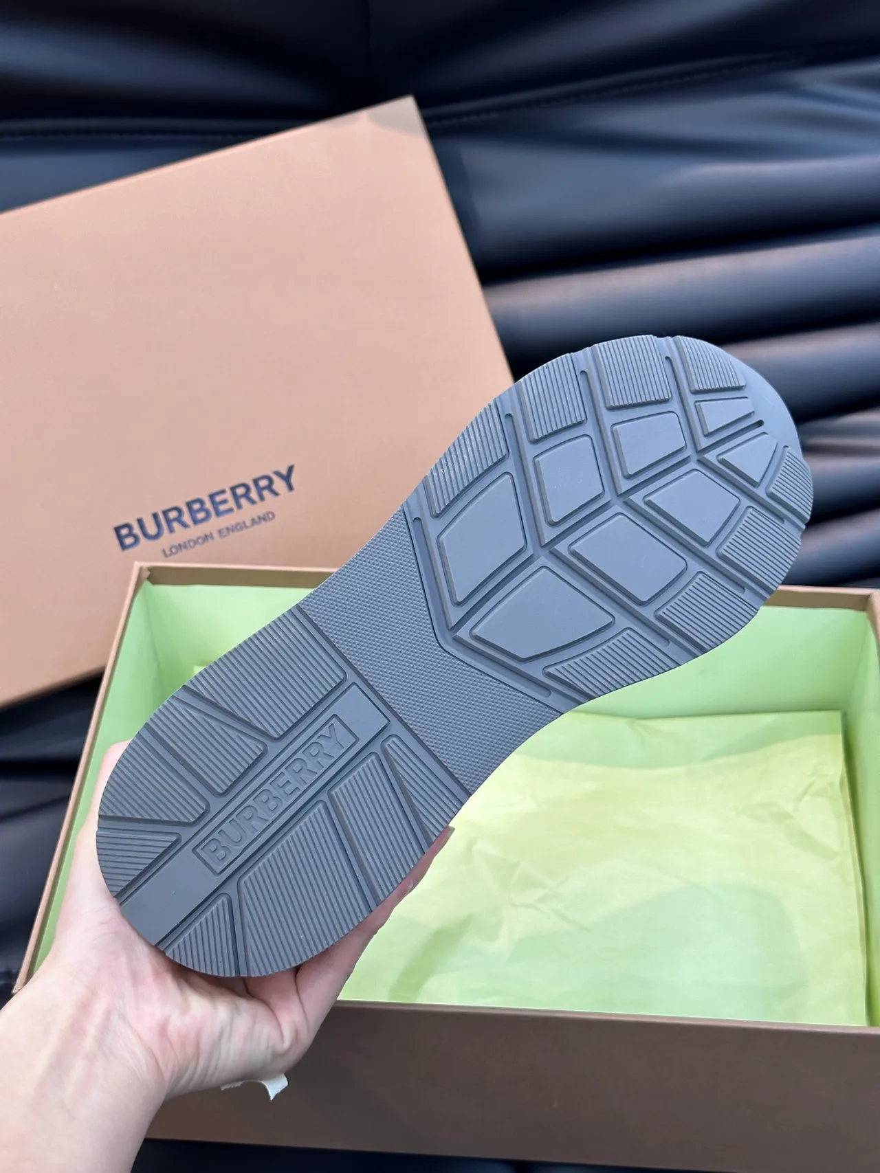 Burberry Lola Gris et Jaune House Check Chunky Sneakers 2