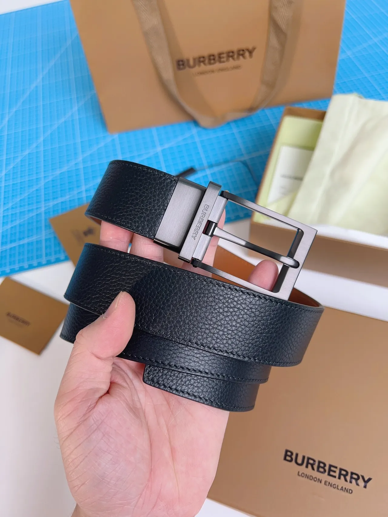 Burberry Reversible Buckle Black Pebbled Leather Belt 2