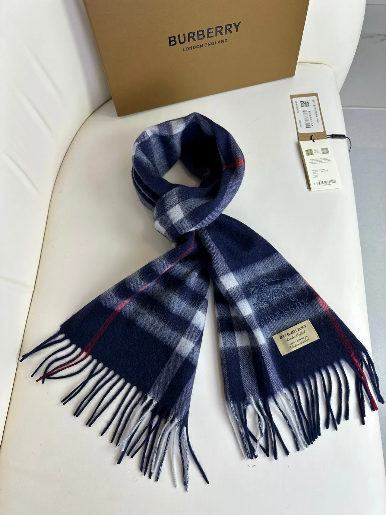 Burberry Reykjavik Noir Nova Check bufanda de cachemira 8