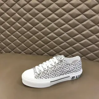 Burberry White Black Monogram-Print Canvas Platform Sole Lifestyle Sneakers