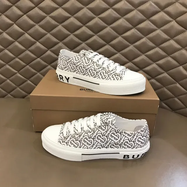 Burberry Blanc et Noir Monogram-Print Toile Semelle Plateforme Lifestyle Sneakers 7