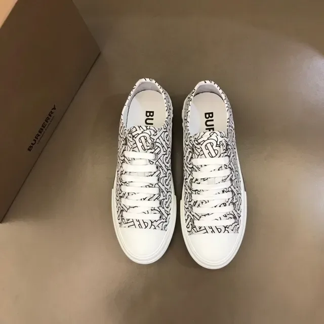 Burberry Blanc et Noir Monogram-Print Toile Semelle Plateforme Lifestyle Sneakers 8