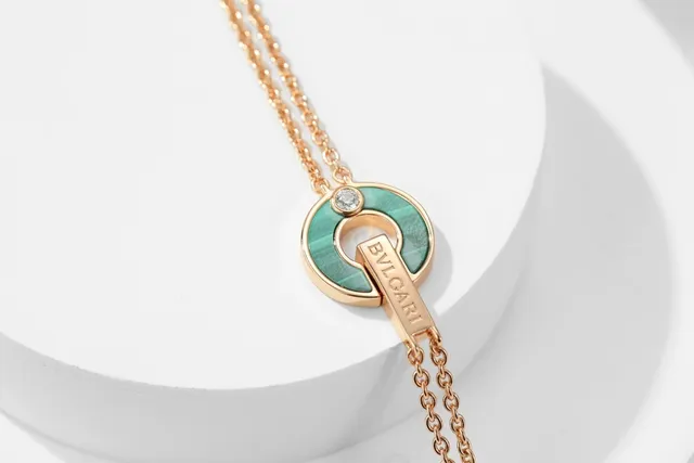 Bvlgari B.zero1 রোজ গোল্ড টোন এনামেল এবং মাদার-অফ-পার্ল ব্রেসলেট 3