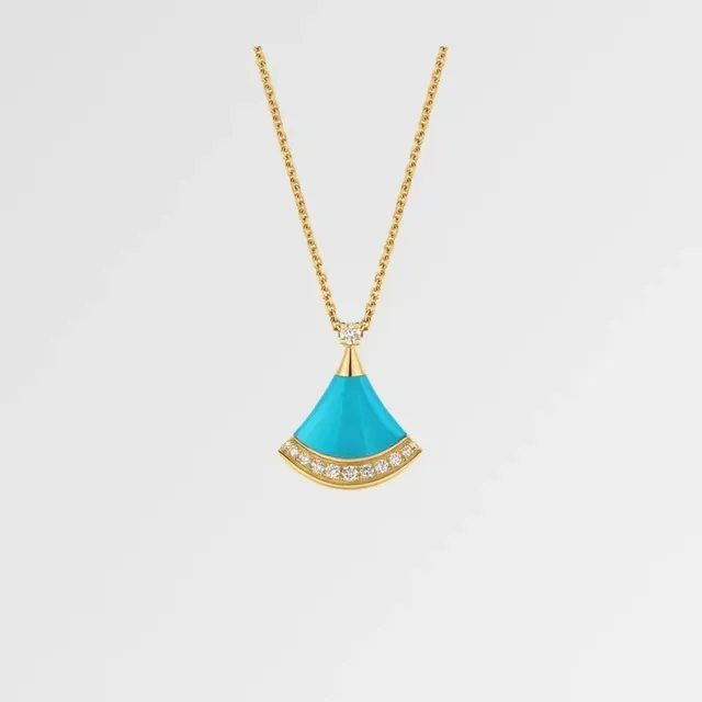 Bvlgari Divas’ Dream Red Enamel and Diamond Pendant Necklace 9
