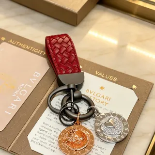 Bvlgari দ্বৈত মেডালিয়ন চার্ম কীরিং লাল সোনা বোনা চামড়ার স্ট্র্যাপ কয়েন মেডালিয়ন জুয়েলরি