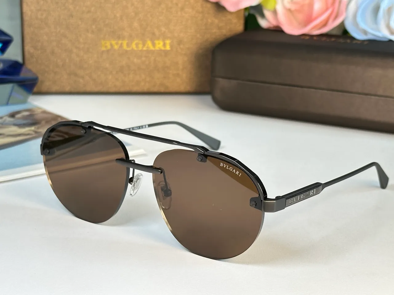 Bvlgari Octo Finissimo Negro Plateado Estilo Aviador Forma Escudo Lentes Gafas de sol 5