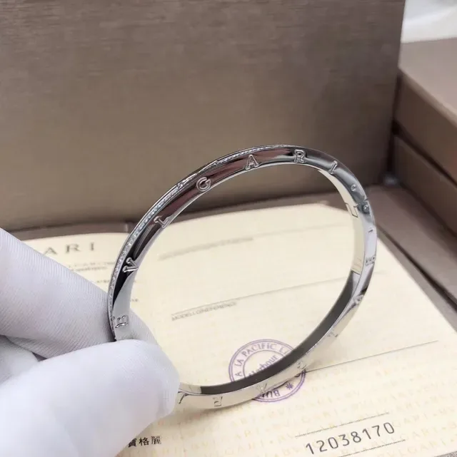Bvlgari Bracelet Rigide Pavé Cristal Or Rose 5
