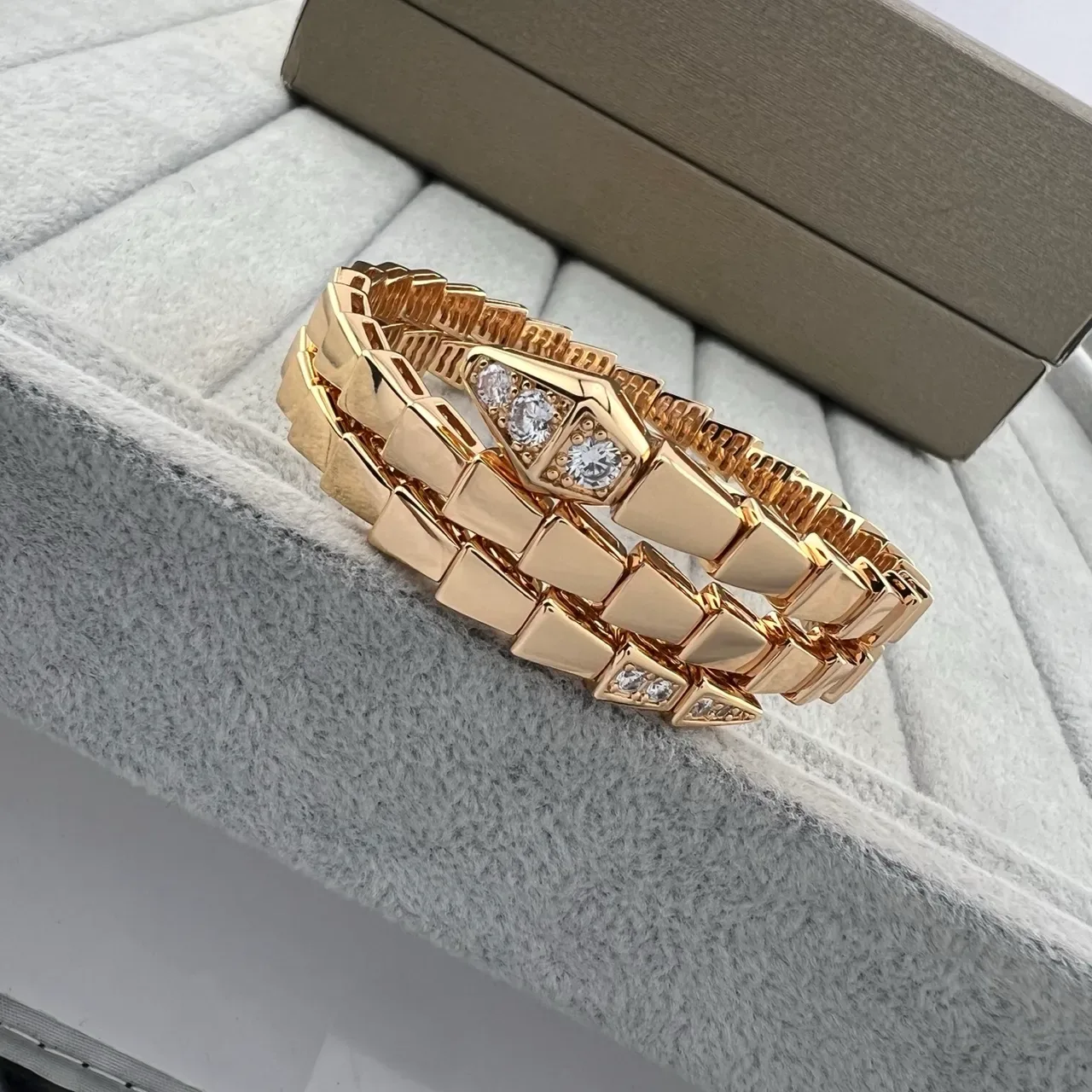 Bvlgari Serpenti Prata Dourado Serpente Enrolada Elos de Escamas Articulados Pulseira 5