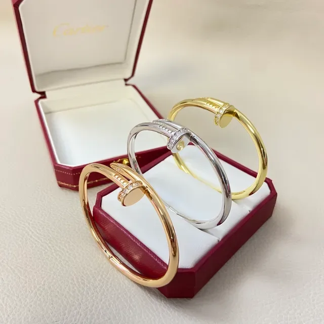 Cartier Juste un Clou Pavé-Set Nail Motif Pulseiras 3