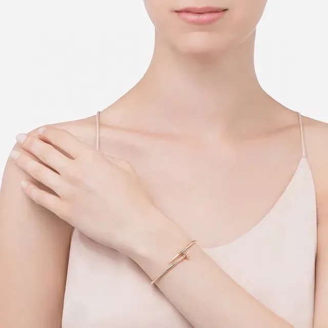 Pulseira Cartier Juste un Clou Ouro Rosa Diamantes Pavé 3