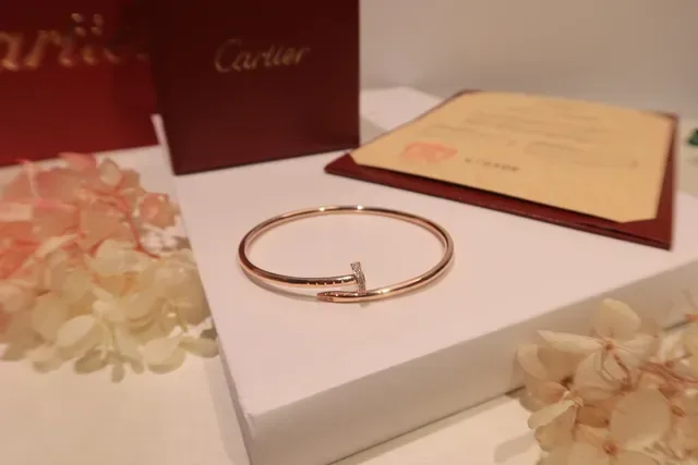 Pulseira Cartier Juste un Clou Ouro Rosa Diamantes Pavé 6