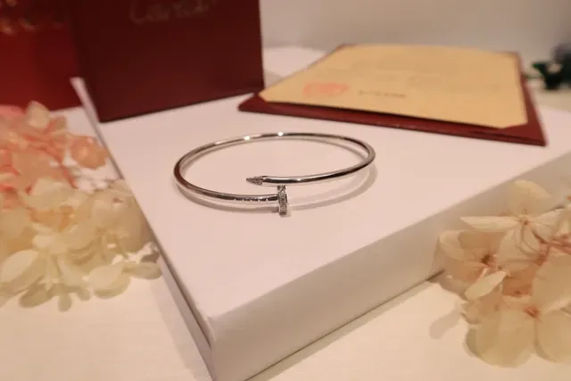Pulseira Cartier Juste un Clou Ouro Rosa Diamantes Pavé 7