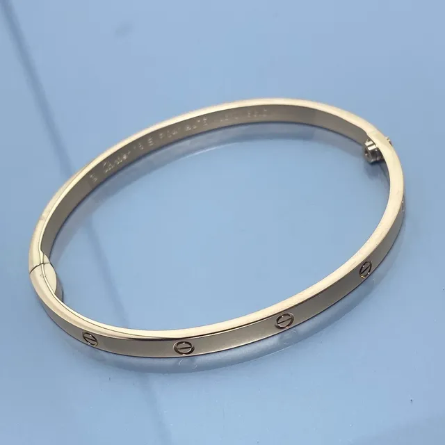 Cartier Love Bracelet ثلاثي الألوان مصقول المعدن أساور متداخلة 3