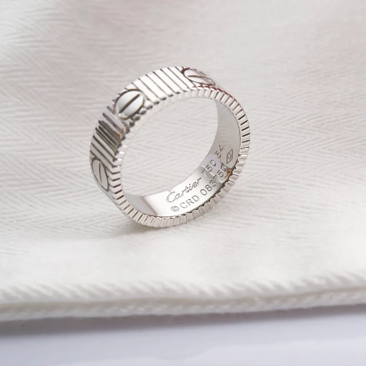 Bague Cartier Love Argent et Or Rose Motif Vis Filetée 2