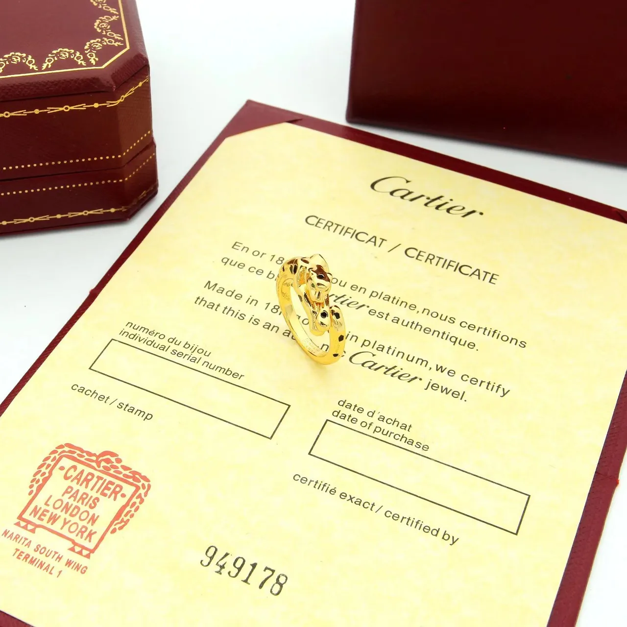 Anel Cartier Panthère Ouro Motivo de Cabeça de Pantera Negra Detalhe Corporal com Manchas 6