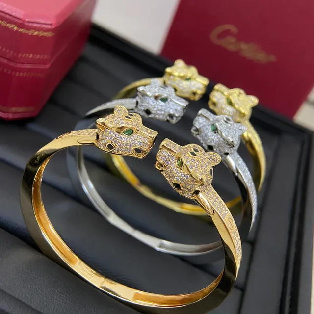 Cartier Panthère or et argent Pavé-Set motif tête de panthère bracelet 9