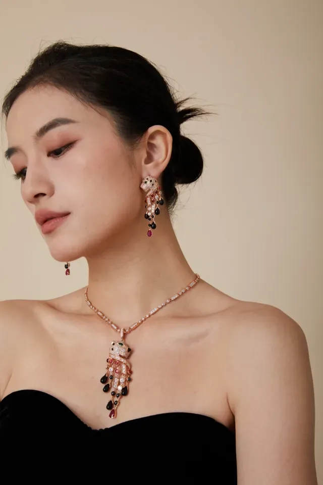 Boucles d'oreilles Cartier Panthère multigemme à franges 8