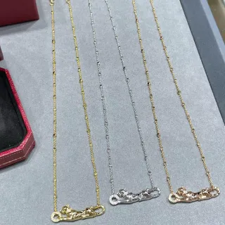 Cartier Panthère तेंदुए मोटिफ मोती श्रृंखला हार