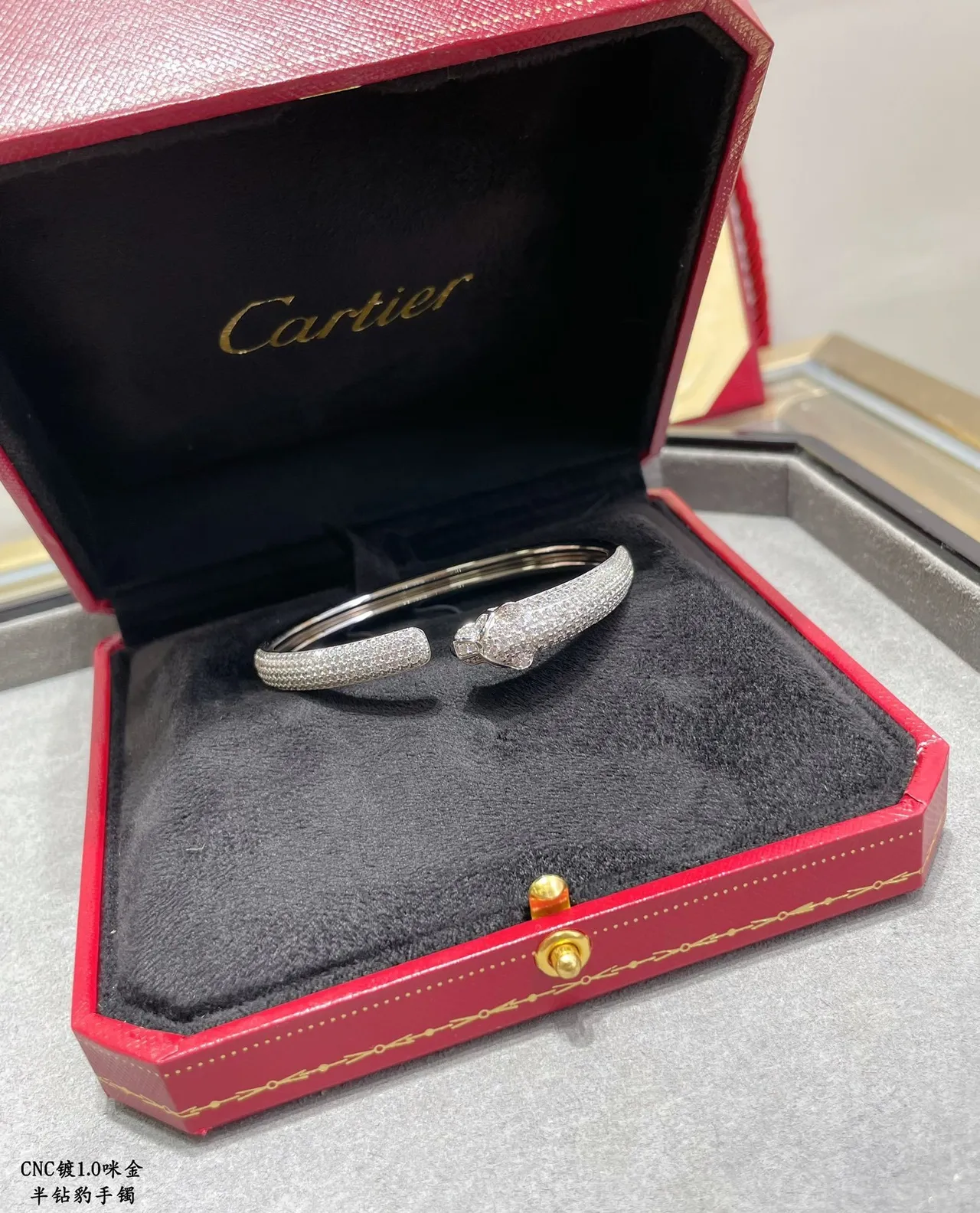 Cartier Panthère Pavé Panther Head Brazaletes Abiertos 3