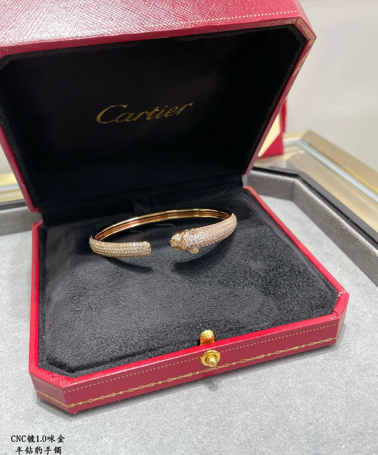 Cartier Panthère Pavé Panther Head Brazaletes Abiertos 4