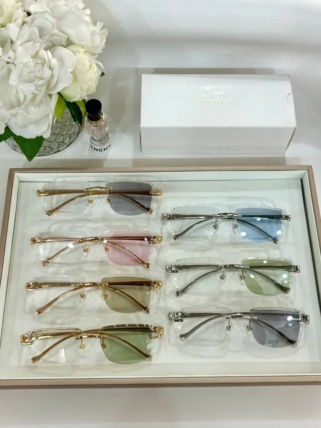 Cartier Panthère Lunettes de Soleil Sans Monture Dorées Scallop 2