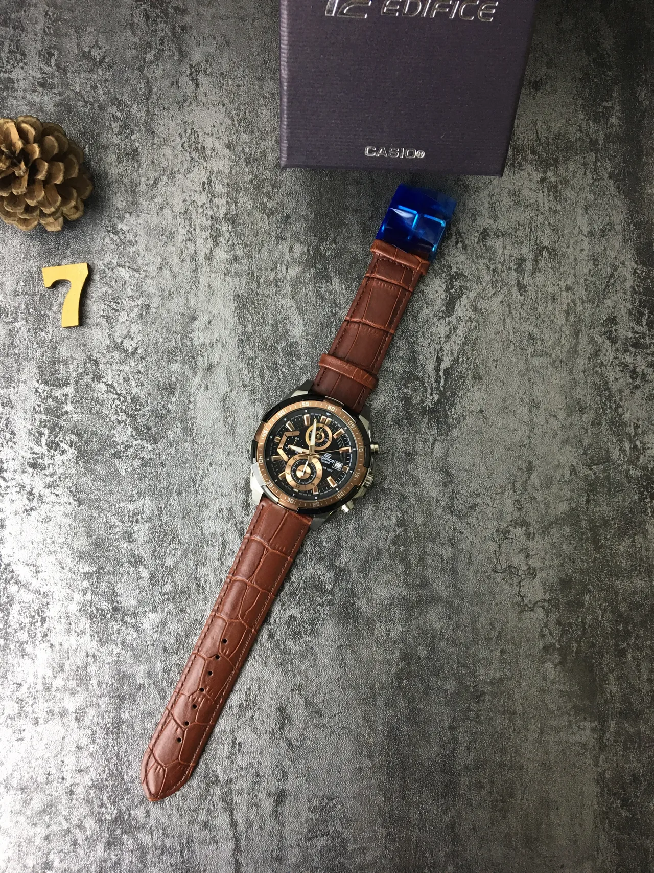 Casio Edifice كرونوغراف وجه أسود حزام جلد بني ساعة كوارتز 6
