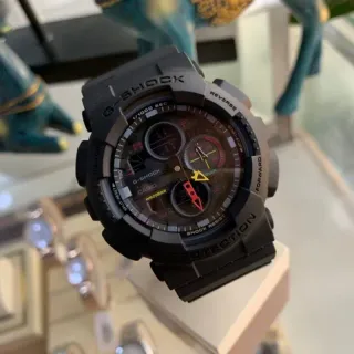 Casio G-Shock GA-100 أسود أحمر أصفر ساعة رياضية