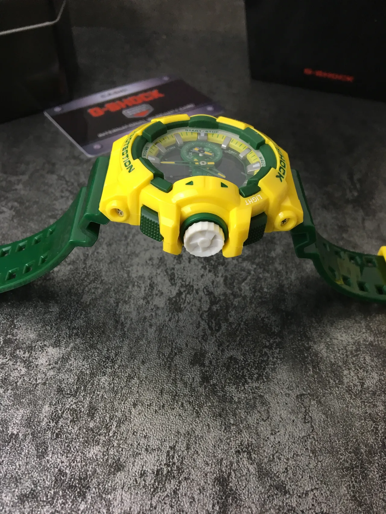Casio G-Shock GA-100 أصفر أخضر ساعة رياضية 5