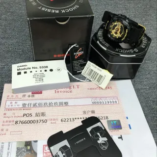 Casio G-Shock GA-110 أسود ذهبي مربع حالة ريزين وشاشة تناظرية-رقمية ساعة