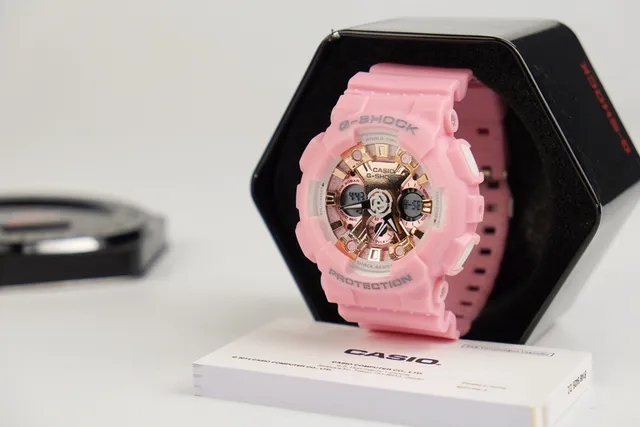 Casio G-Shock GA-110 or rose analogique-digital montre sportive 5
