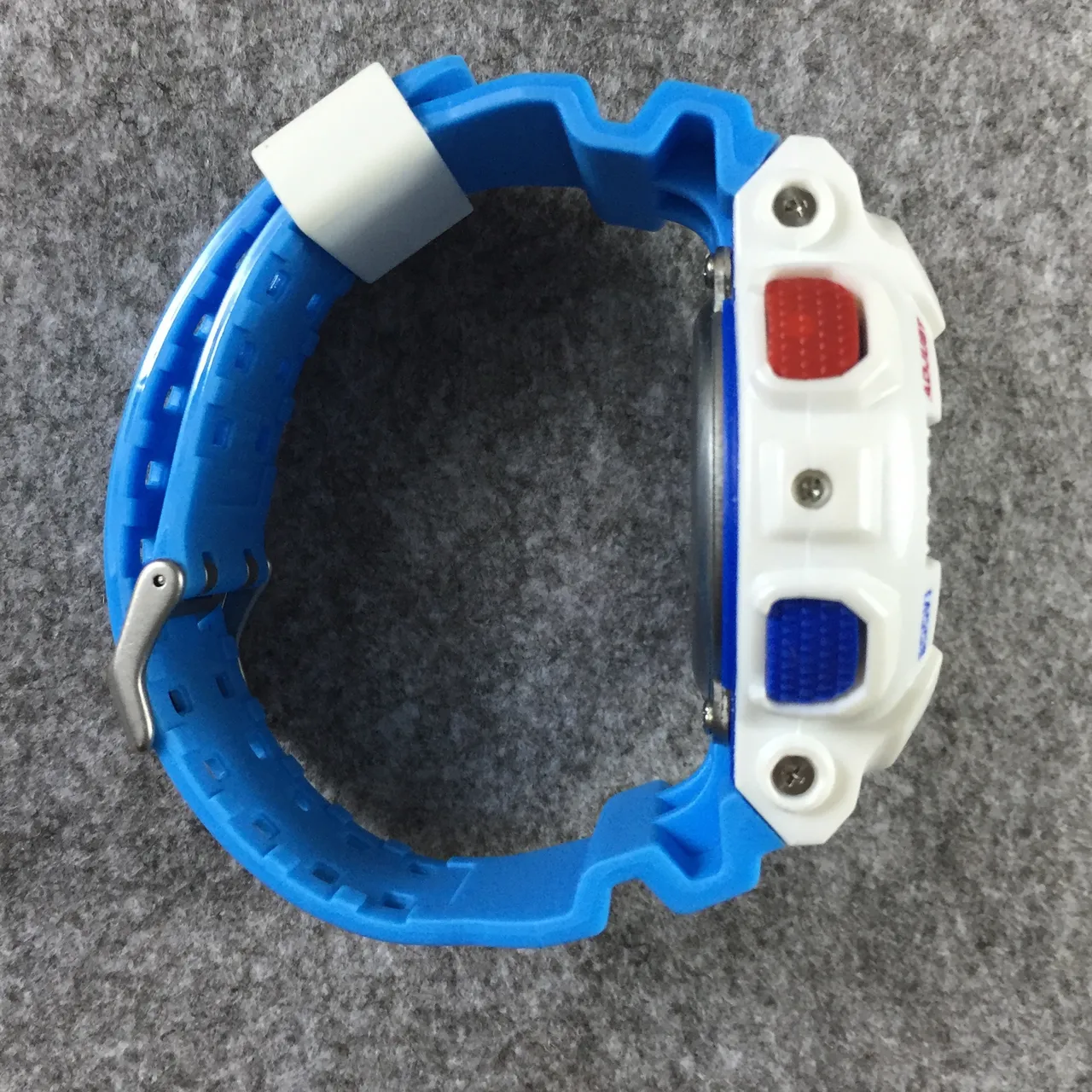 Casio G-Shock GA-110 Branco Azul Vermelho Relógio Esportivo 10