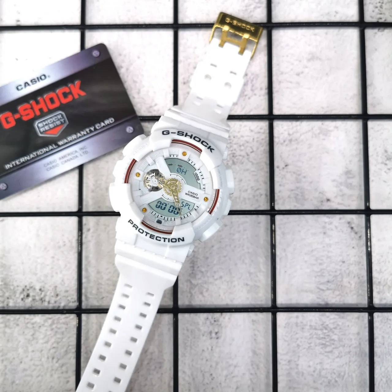 Casio G-Shock Blanc Rouge Hybride Analogique-Digital Détail Engrenages Exposés Montre 5