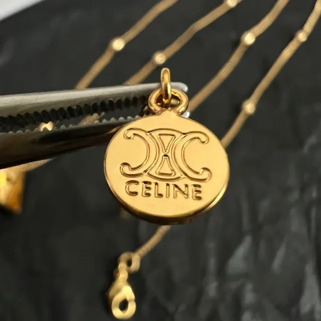Celine Collier Chaîne à Perles Dorée avec Pendentif Perle 2