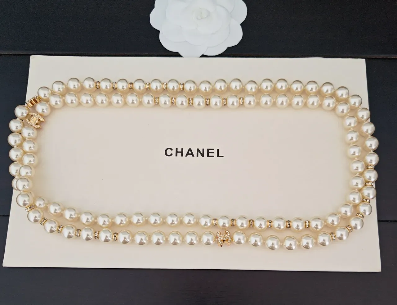 Chanel Colar de pérolas Bege Dourado Duplo Fio 4