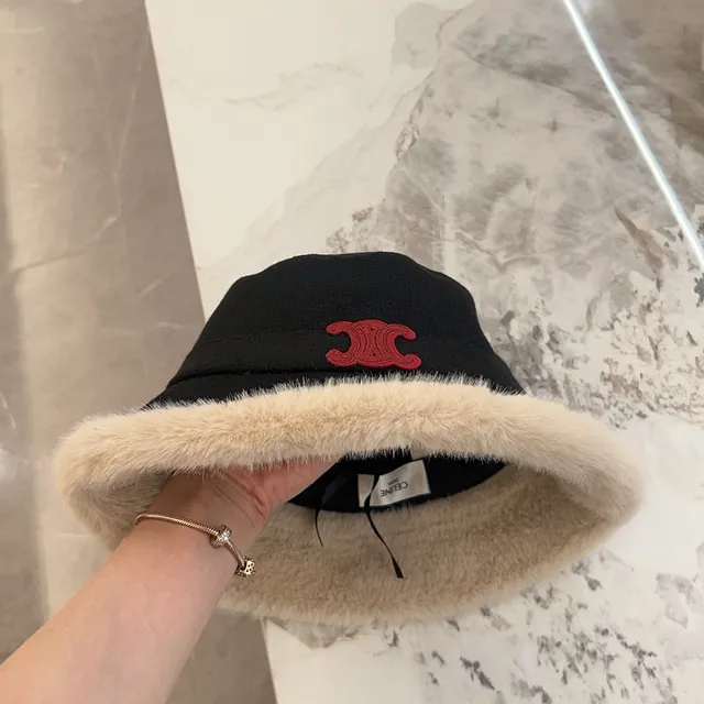 Chanel Noir Beige Tweed Fourré de Fourrure Chapeau de Seau 3