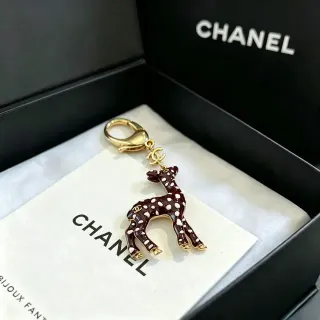 Chanel Brown White Enamel Fawn Charm Polka-Dot Pattern Brooch