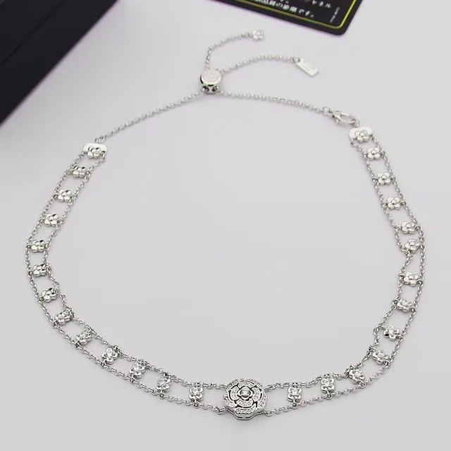 Chanel Camélia Choker রূপালি টোন পাভে জেমস্টোন মালা 3