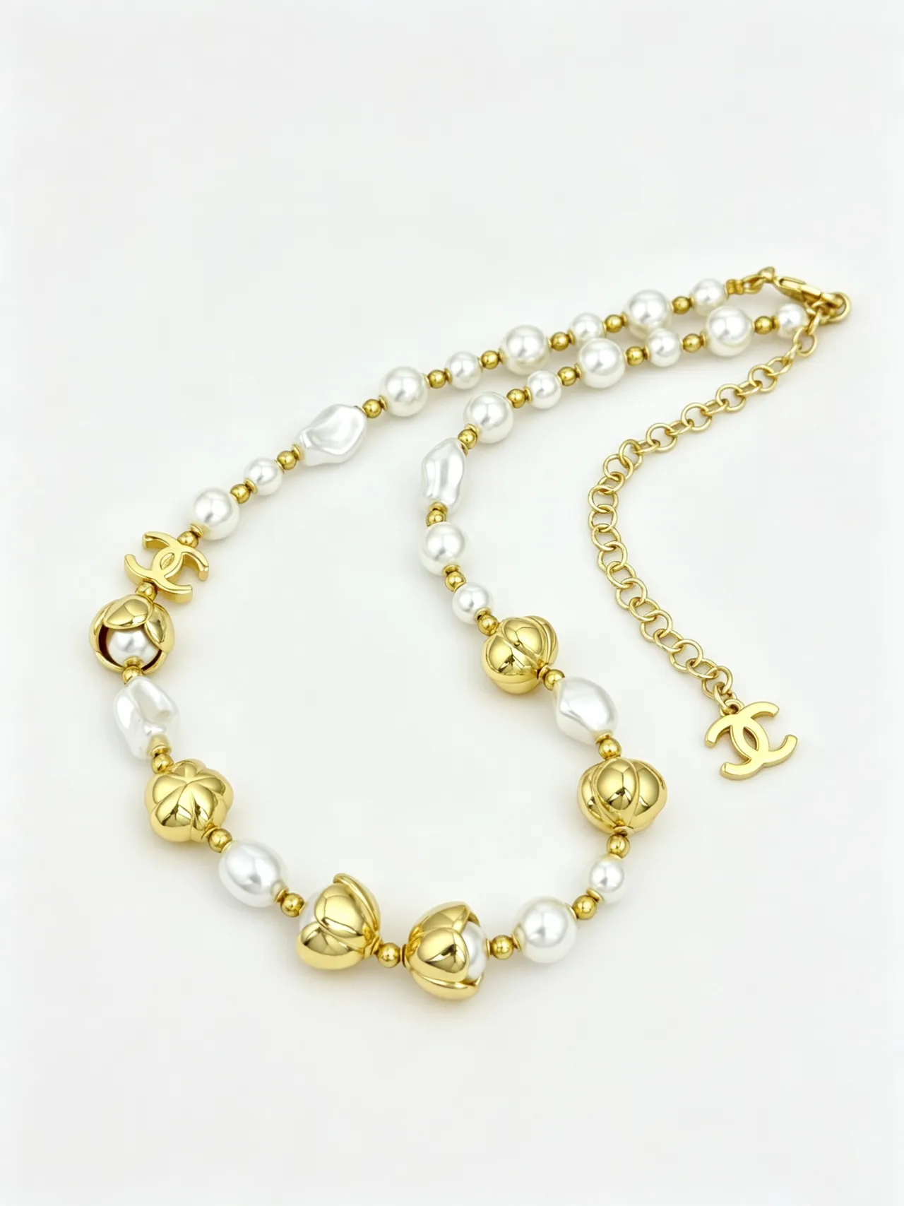 Chanel Camellia Pearl Necklace White Gold Chain Cultured Pearls Necklace 8