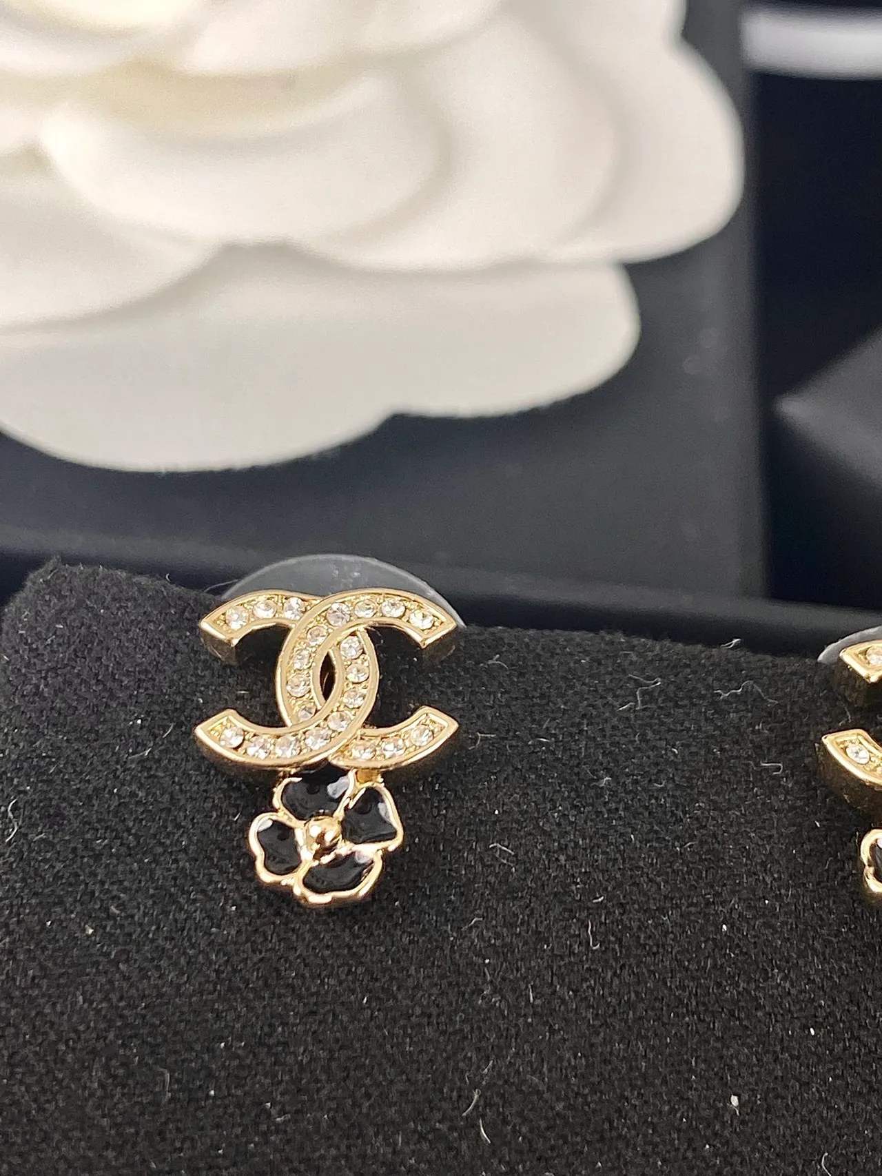 Chanel CC Camellia Crystal and Black Enamel Stud Earrings 8