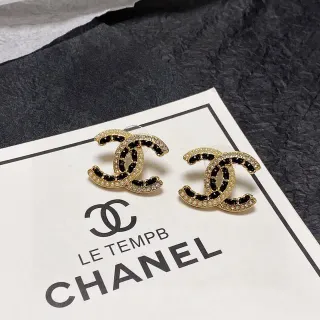 Chanel CC Logo 珍珠和水晶耳环