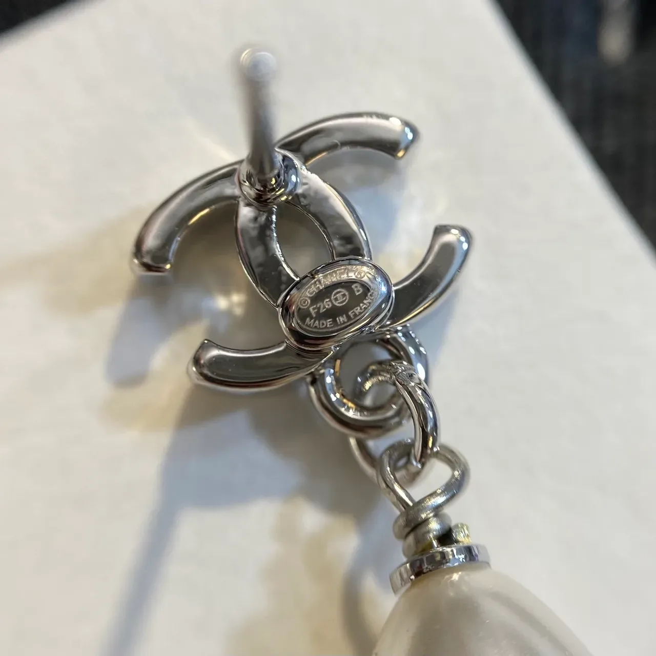 Chanel CC Pearl Drop White Silver Teardrop Interlocking Logo Earrings 2