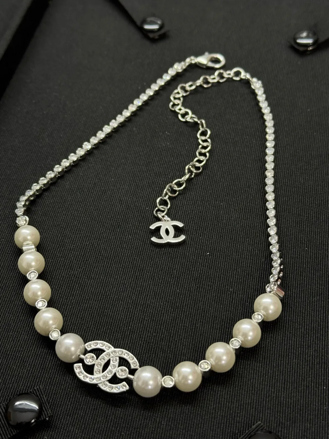Chanel CC Collier perle argent blanc cristal chaîne interlockante pendentif 2